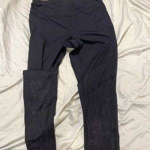 Lululemon leggings size 8